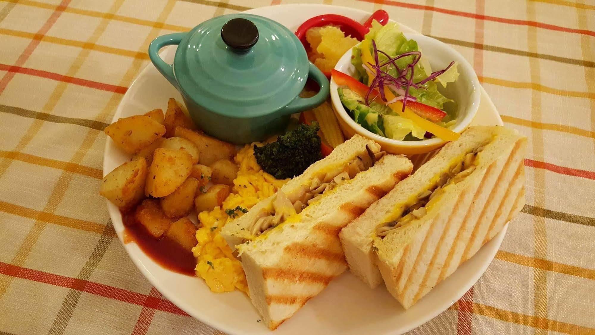 Fazhana Village B&B Hualien Eksteriør bilde
